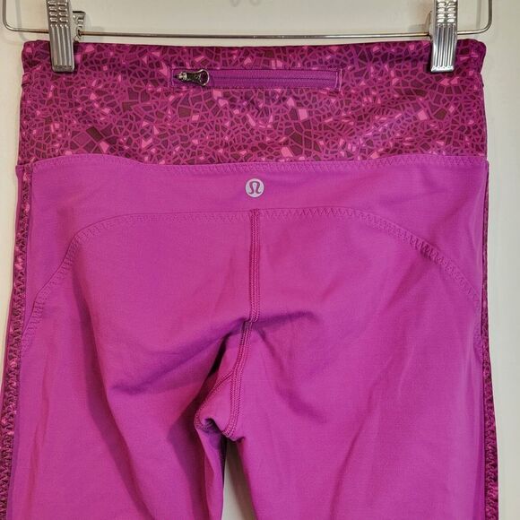 Lululemon Women Real Quick Tight Regal Plum Paradise Geo Regal Plum Multi Size 6 - Picture 3 of 11